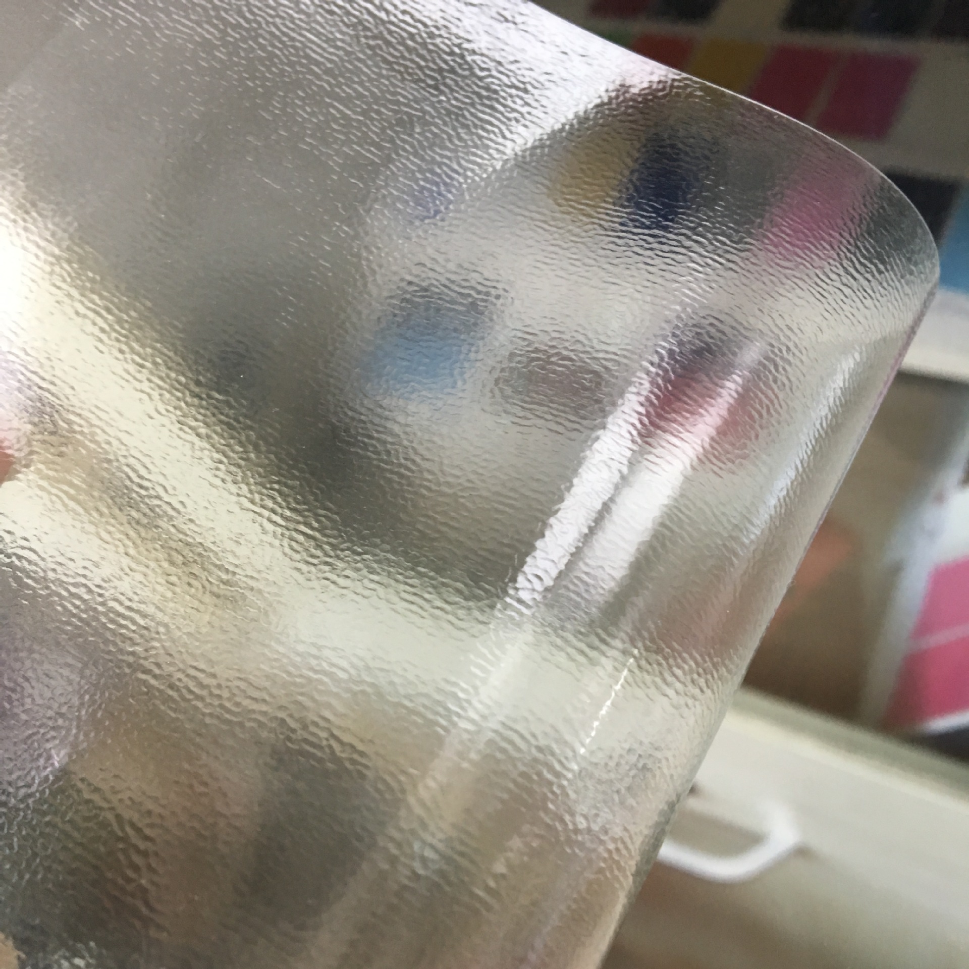 厂家直销半透明磨砂pvc膜 橙皮压纹PVC膜 桌垫手机保护套面料薄膜-阿里巴巴