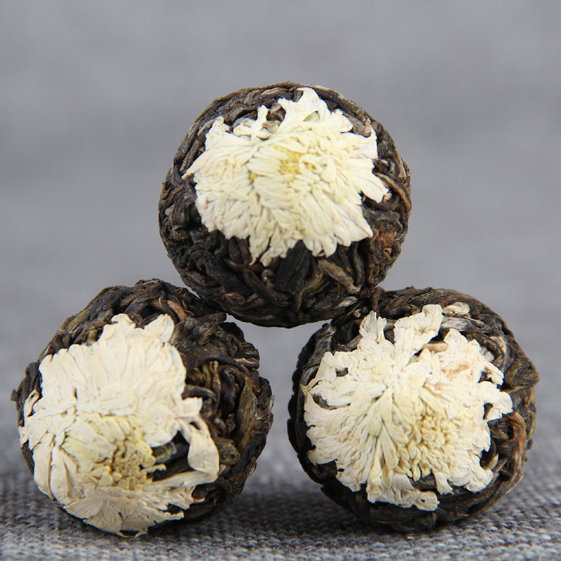 Hand-painted flowers wholesale Pu-erh Gonghuajutie Dragon Pearl pure handcrafted Pu-erh small cake tea ancient tree tea pure raw tea