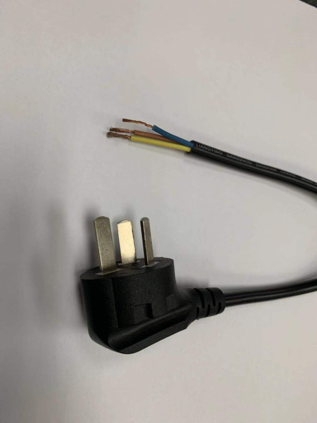 厂家直销国式三插单头电源线 AC插头线 3芯国式尾部上锡电线 3米