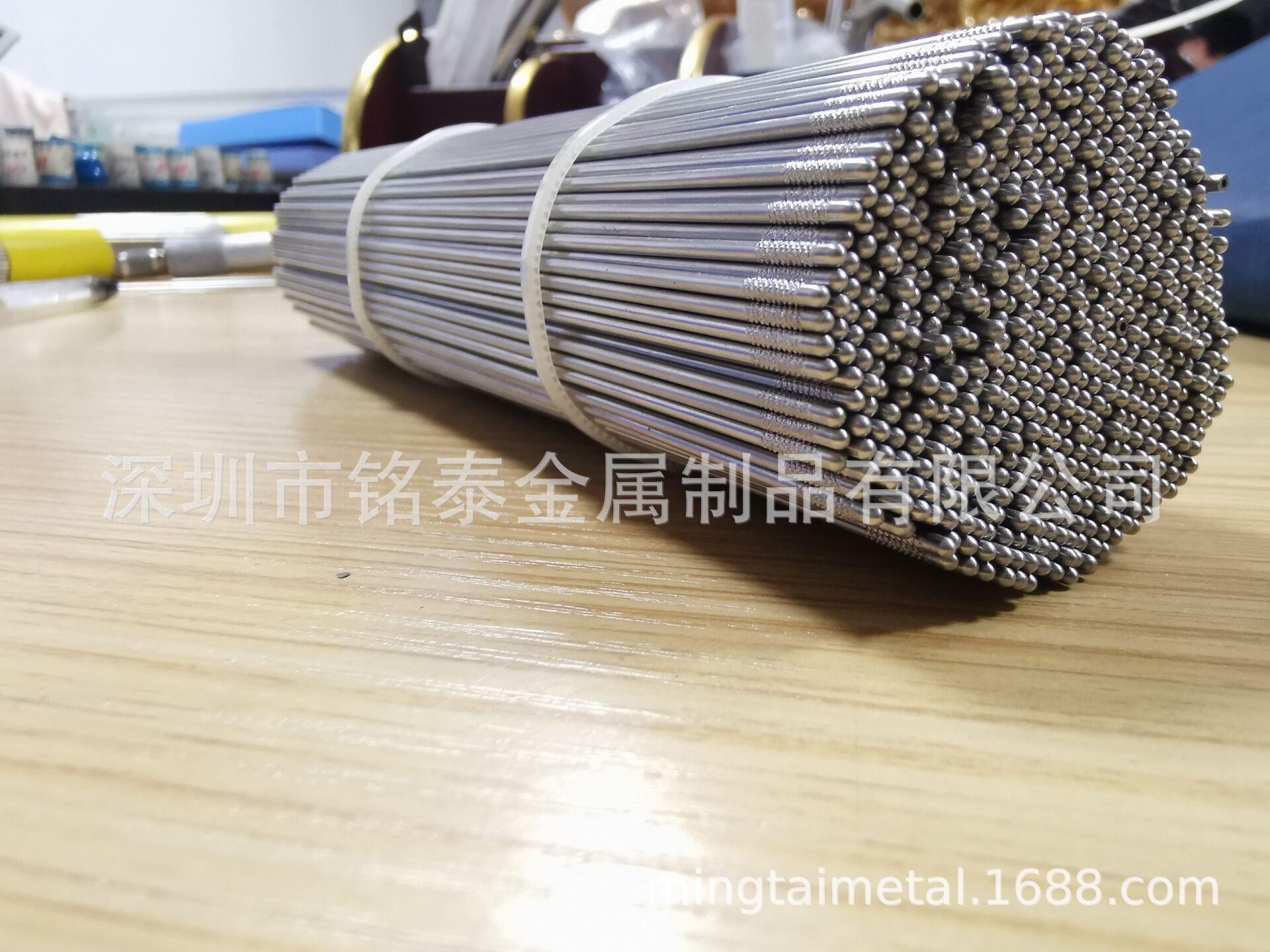 定制金属管件加工  精密不锈钢毛细管封口  毛细管表面搓花加工