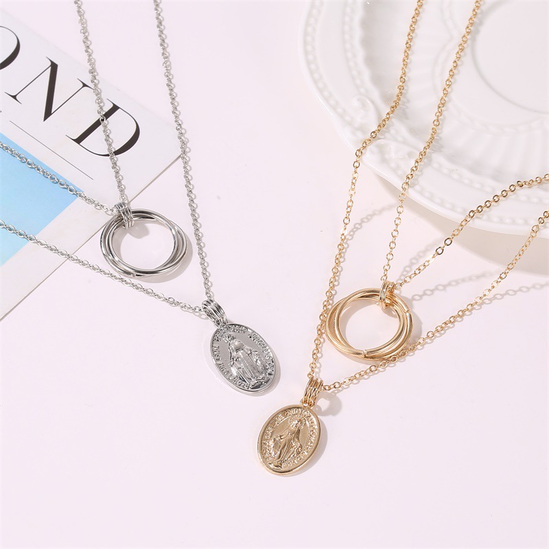 Retro Portrait Round Oval Alloy Layered Womenu0027S Necklace