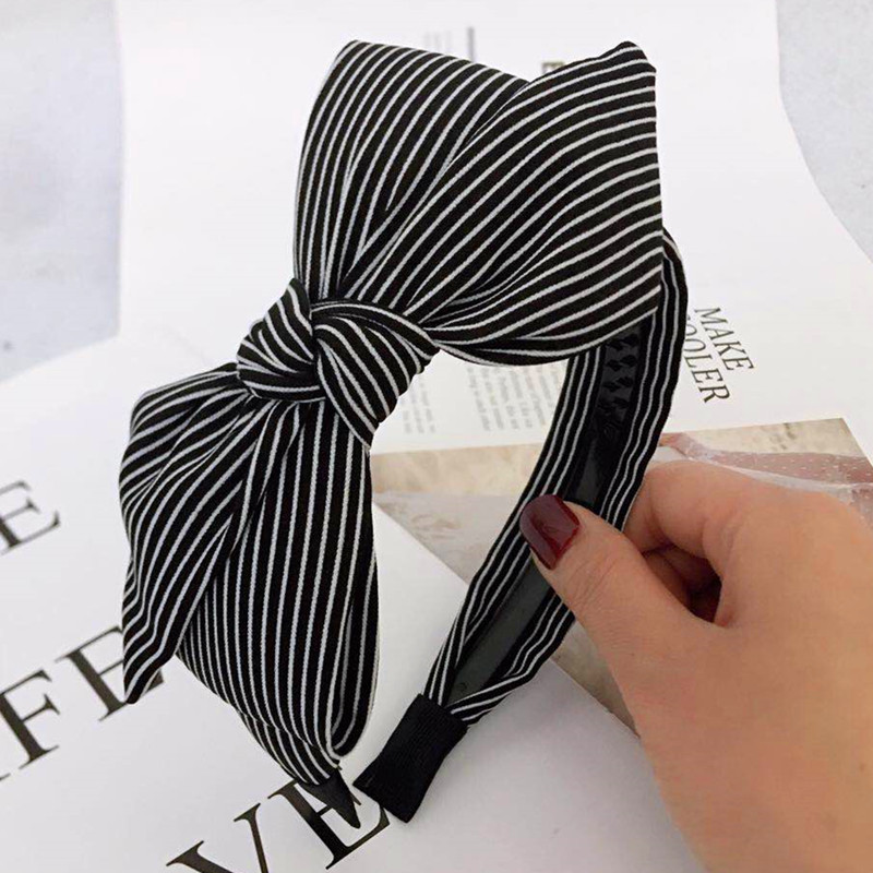 Classic Headband With Tooth Anti-skid Oversized Bow Stripe Lattice Hairpin Headband display picture 3