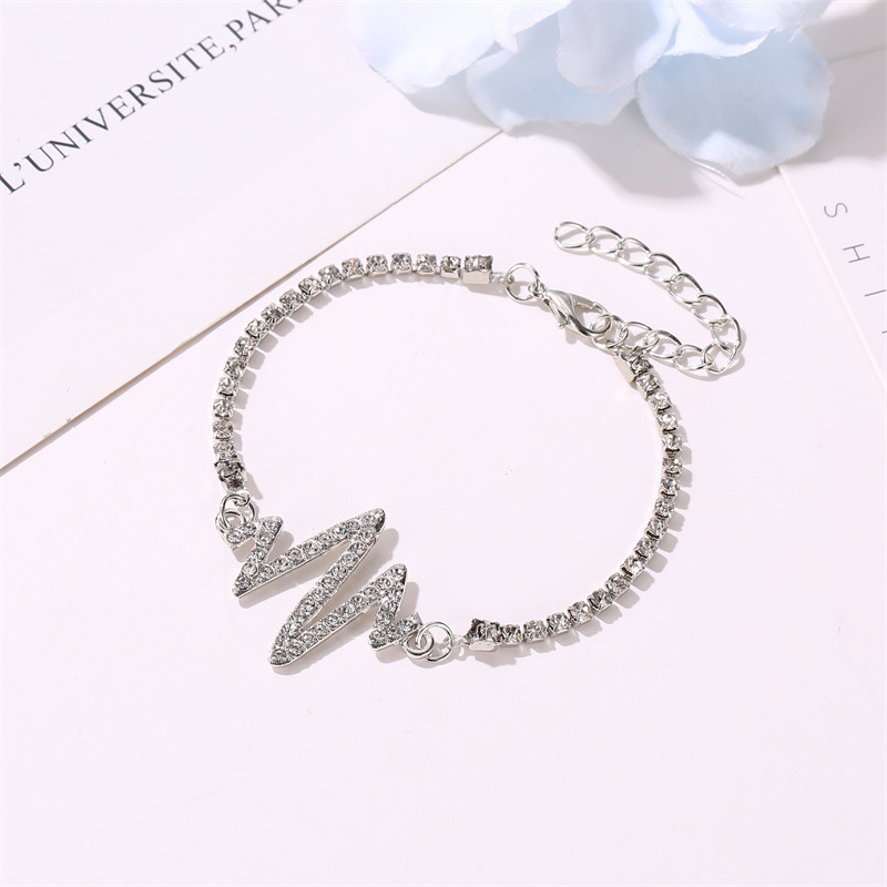 New Flash Diamond Heartbeat Simple Lightning Frequency Alloy Bracelet For Women display picture 4