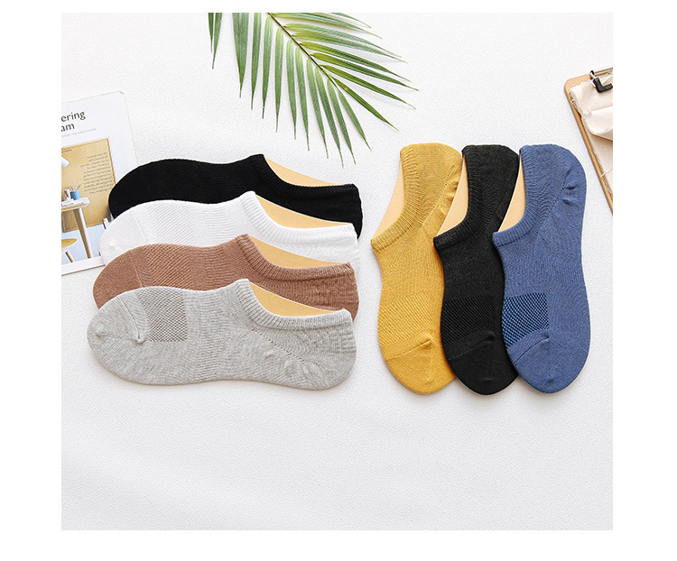 Spring And Summer New Men's Business Casual Solid Color Invisible Ankle Socks Factory Wholesale Low-cut Waist Mesh Stockings Non-slip Socks display picture 5
