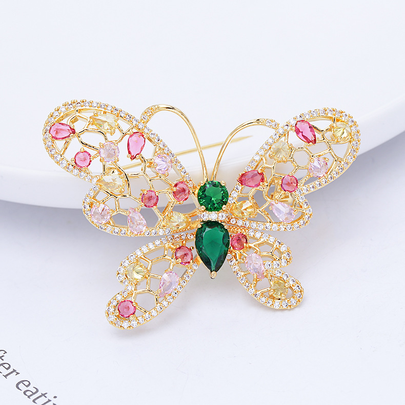 Stylish Japanese And Korean Temperament High-grade Elegant Butterfly Brooch Suit Simple Personality Inlaid Zircon Accessories Clothes Corsage Jewelry display picture 5