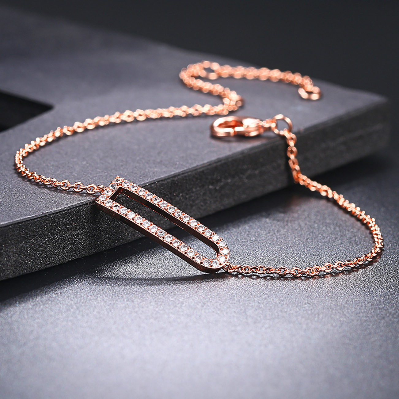 Fashion Heart Shape Bow Knot Copper Plating Zircon Bracelets 1 Piece