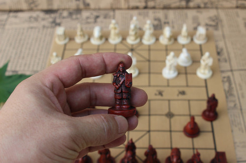 Retro three-dimensional Chinese chess PU leather chessboard resin terracotta warriors Chinese chess figures chess pieces parent-child gift
