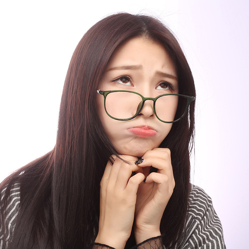 Fashionable eyeglass frames, anti-blue light flat glasses for men and women, can be matched with finished myopia glasses 50-600 degrees