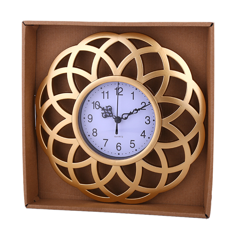 Reloj de pared simple de estilo europeo de moda moderna sala de estar simple Nórdico creativo Hogar personalizado reloj al por mayor