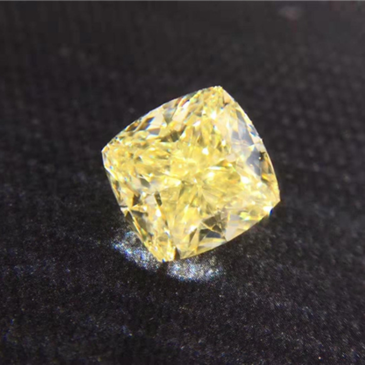 奢华f结婚钻石戒指定制 送证书盒子 0.606ct FIY VS天然黄钻裸钻