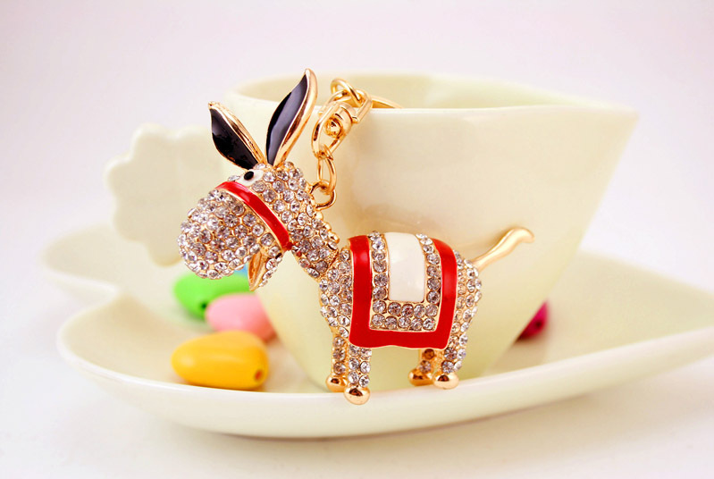 40g Weight Alloy, Metal Material Unisex Gender Pink, Red, Blue, Black Color Creative Cute Diamond Donkey Car Keychain 7
