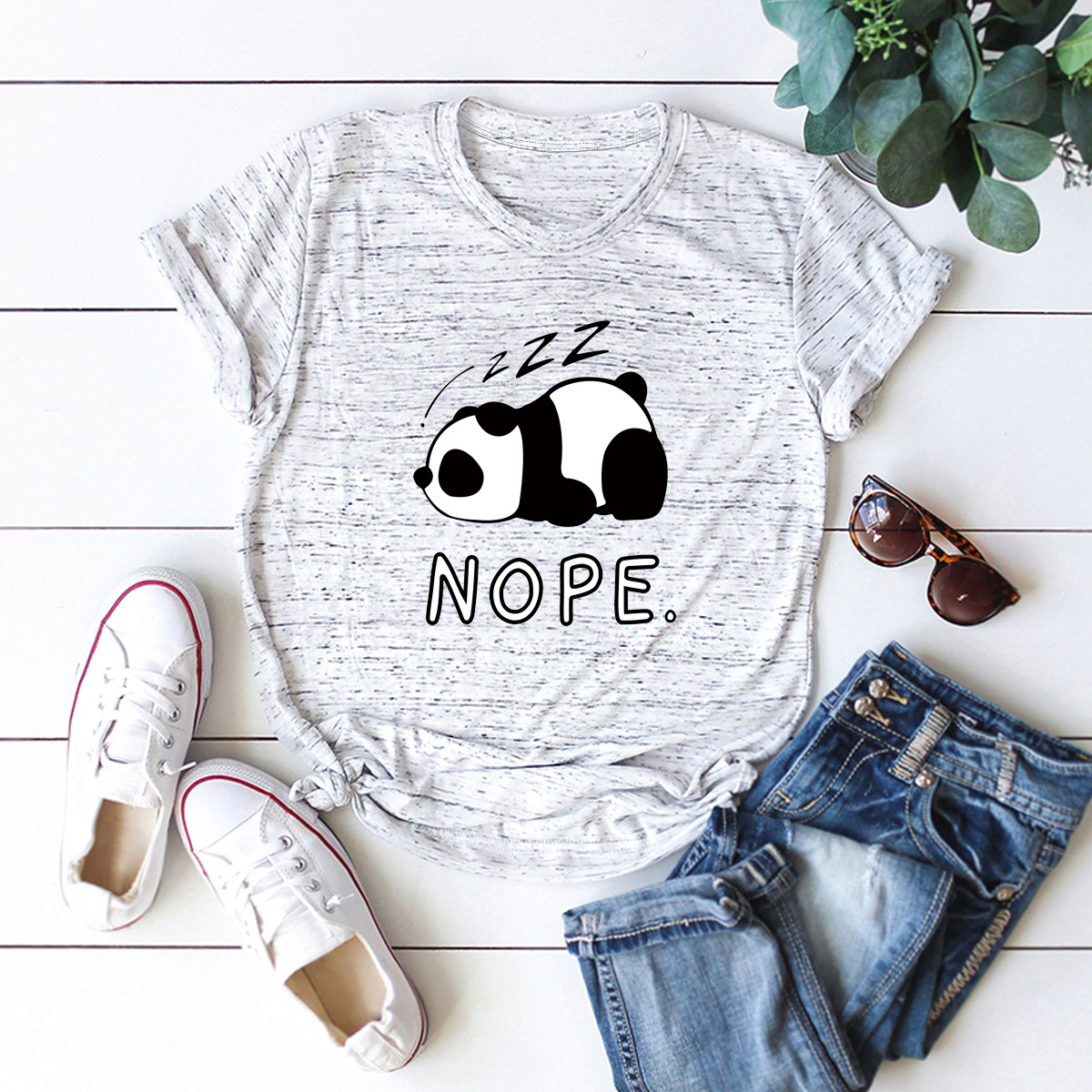 camiseta de mujer de manga corta estilo perezoso panda NSSN3388