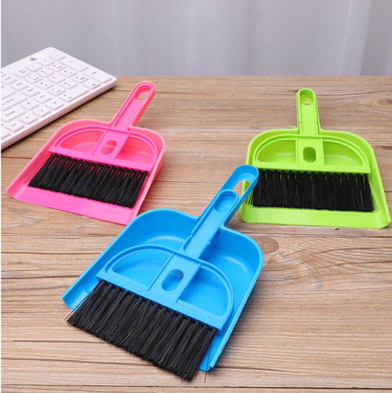 Mini Desktop Cleaning Brush Keyboard Brush Desktop Cleaning Two-Piece Set with Dustpan and Small Broom Set Nordic Style