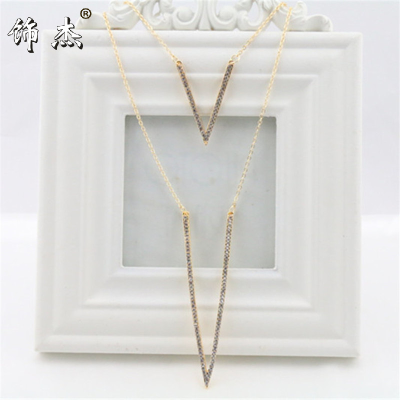 韩版秋冬时尚大气女新款双层满钻字母V字形状长款毛衣链 项链礼物|ms