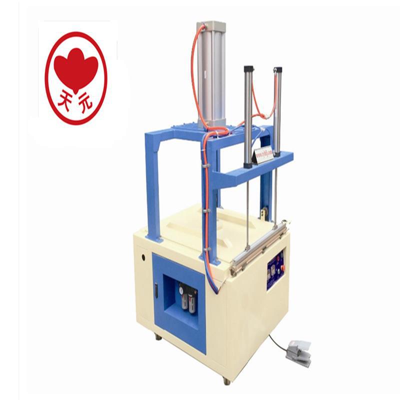 厂家供应单封口枕头压缩包装机  真空压缩包装机  枕头真空包装机