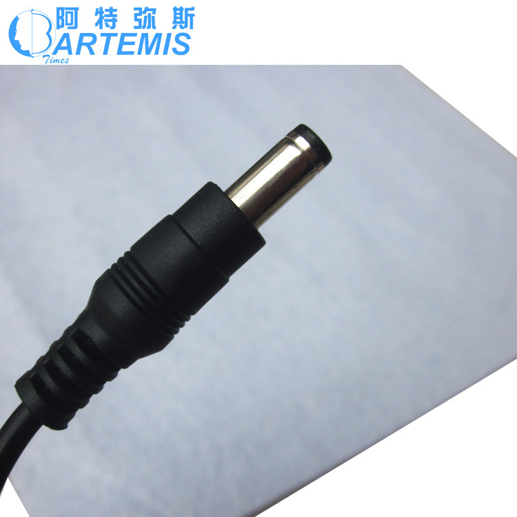 �ֻ�12V��������20X20CM����Ƭ���淢��Ƭձ�ӵ��ȵ����Դ