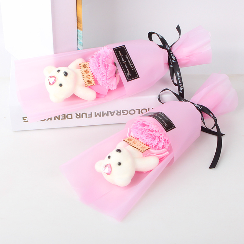 单束 康乃馨+熊~粉色