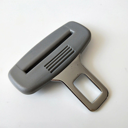 Wholesale car seat belt tongue accessories, lock buckle modification, seat belt accessories 2.1 bent tongue