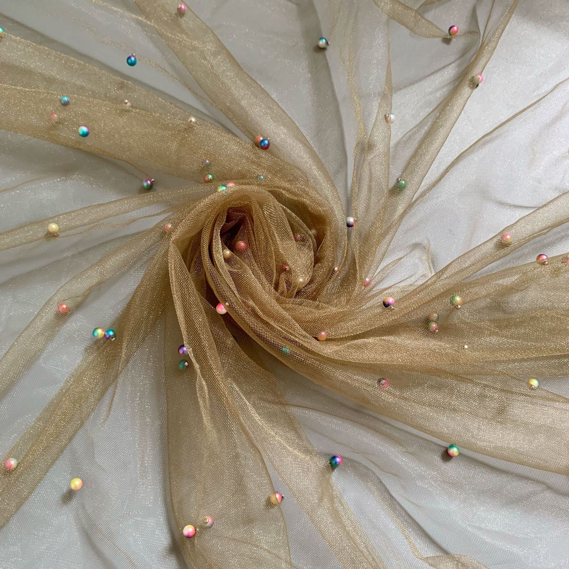 Malla de estilo elegante post-procesamiento de tela con cuentas tridimensionales tela de Hanfu de malla de perlas de colores tridimensionales para mujer