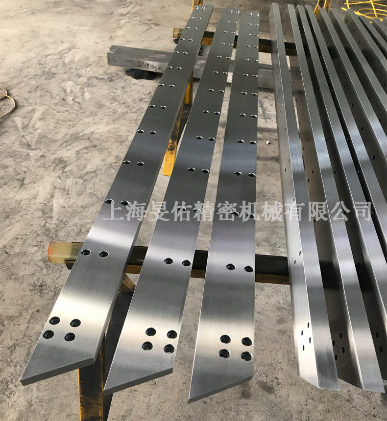 加 工生 产各种滚轮重载V型导轨及异型机用滚动直线导轨