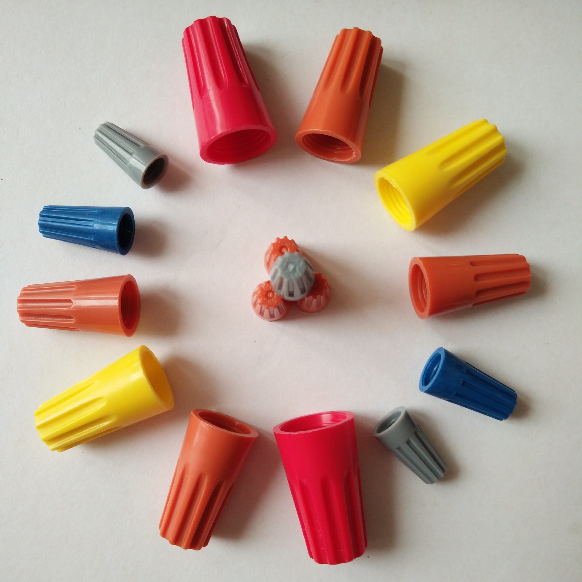 直销UL旋转端子 压线冒 旋转端子 弹簧接线帽 螺式接线头 线帽P3H