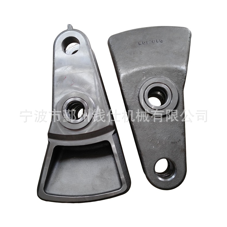 铸钢水玻璃 供应农用机械 工程机械零配件