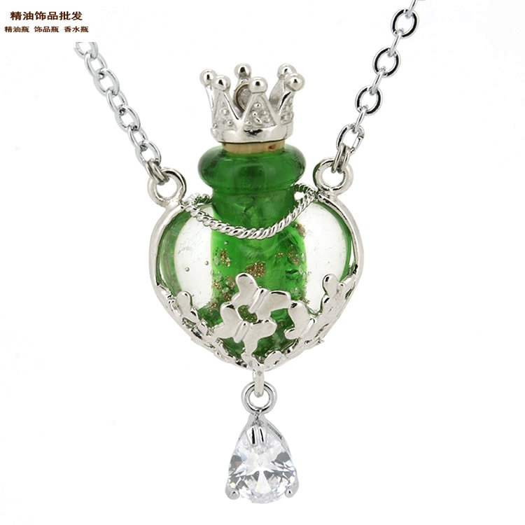 中国精油饰品网翠绿色心心相印项链1.jpg