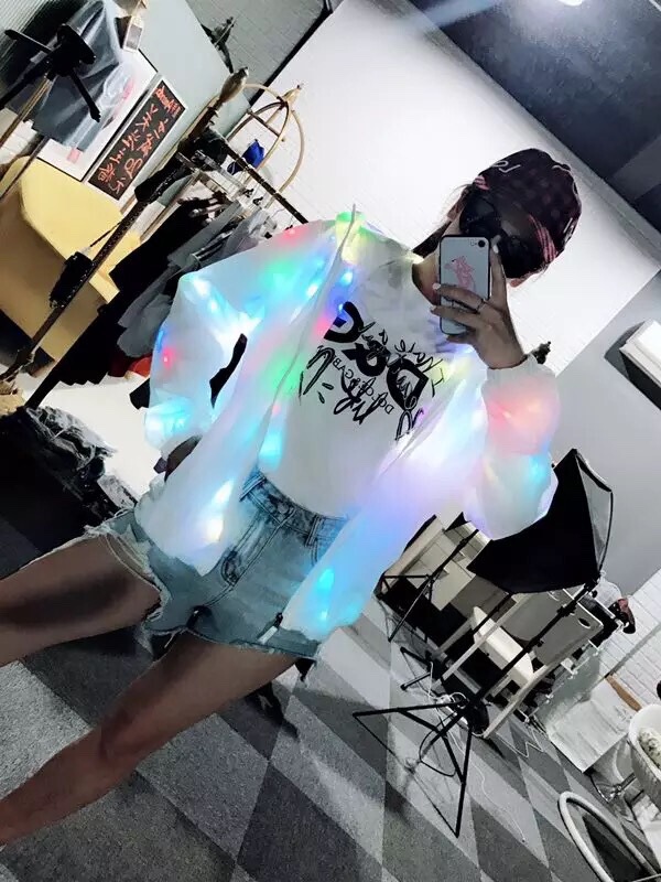 Douyin Autumn and Winter Led Luminous Jacket Bar Music Festival Cool Equipment Colorful Flash Electronic Hooded Windbreaker
