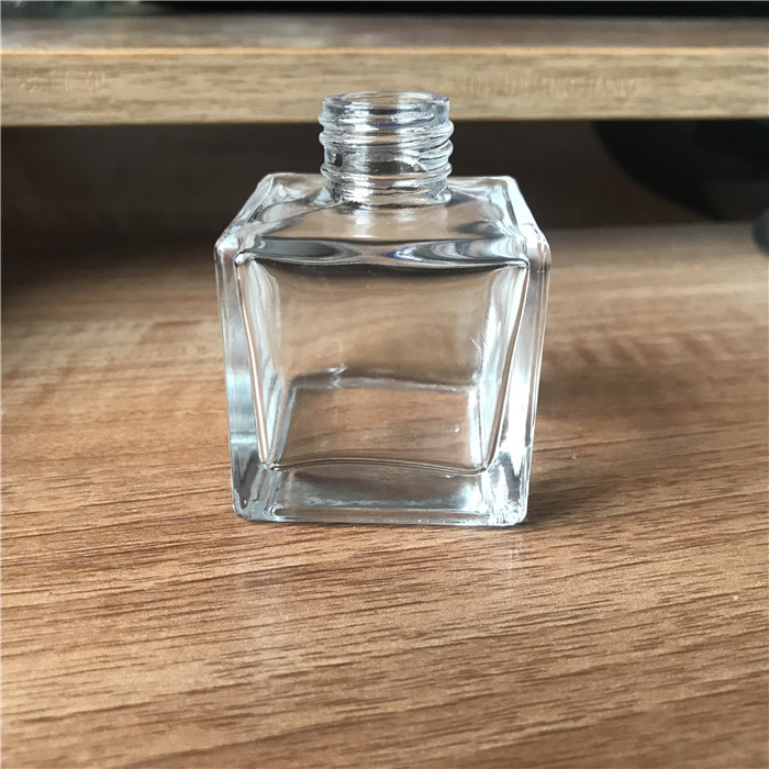 香薰瓶螺口四方50ml