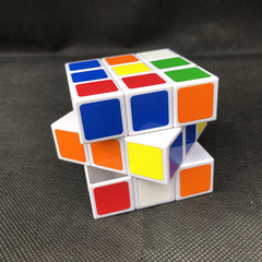 兒童益智小玩具順滑初學者比賽競速專用智力彩色對戰減壓解壓魔方