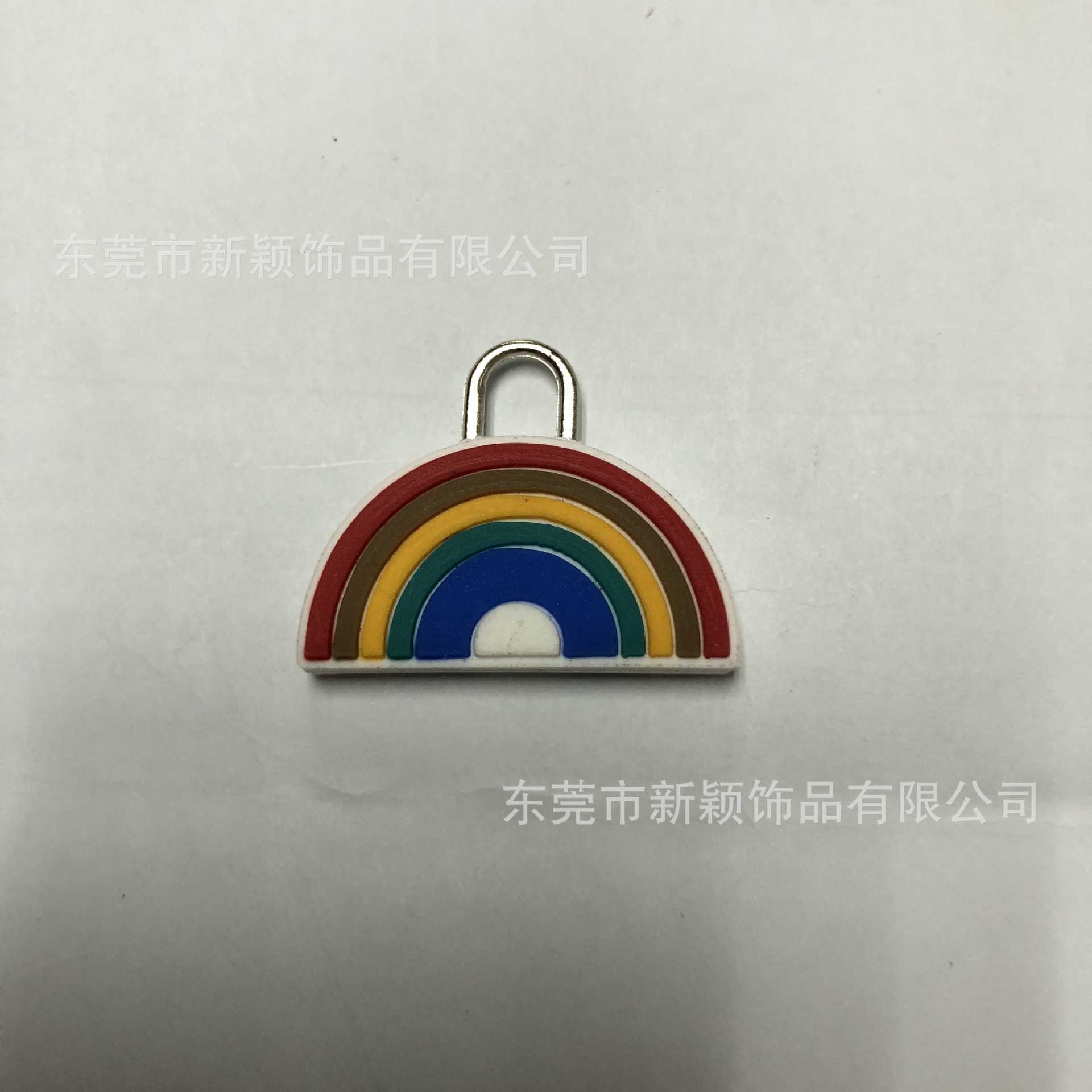 工厂供应PVC滴胶硅胶软胶拉唛,拉尾,拉头,箱包拉牌,手袋拉片,拉手