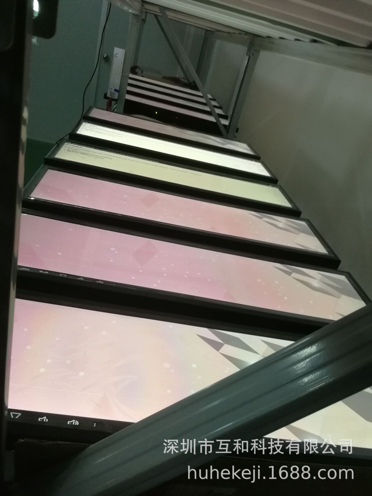 现货供应28.6寸货架条形屏网络版条屏广告机长条形数字标牌显示屏