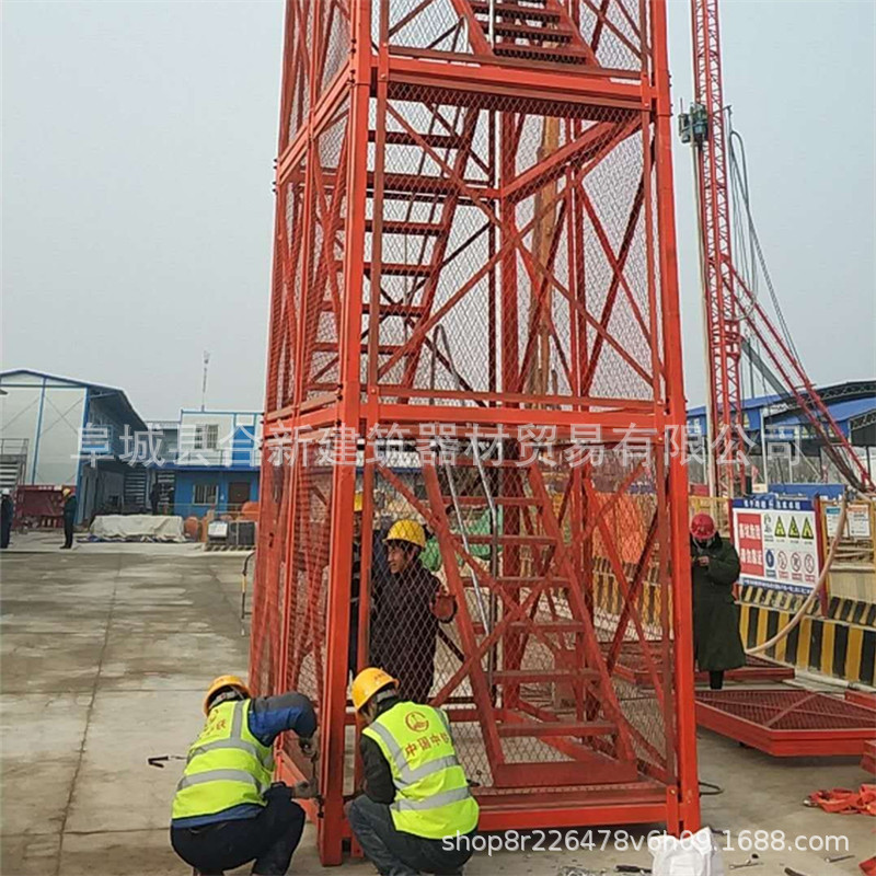 建筑器材厂家批发安全爬梯地铁施工梯笼爬梯新型脚手架梯架子