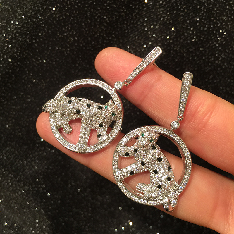 S925 Silver Needle Creative Animal Leopard Circle Earrings Micro Inlaid Zircon Earrings display picture 7