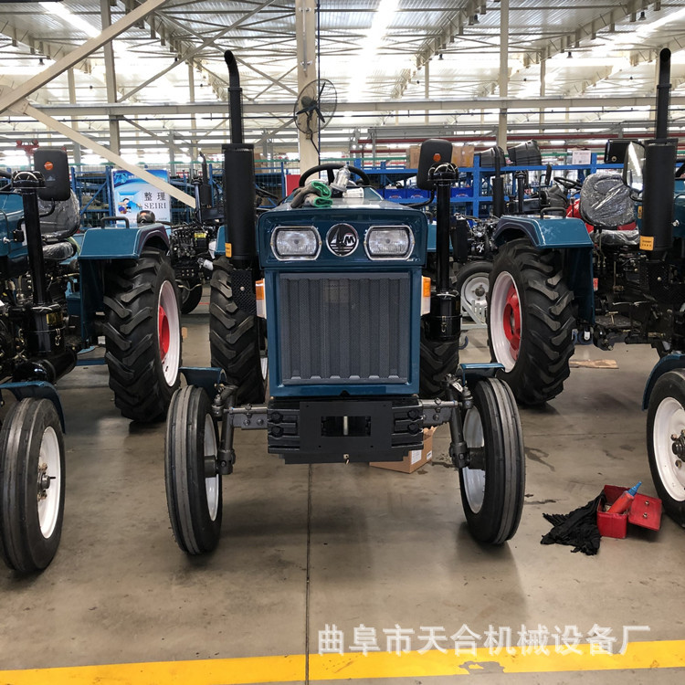 运输型拖拉机价格型号 国三电喷400拖拉机拉板车用 轮式拖拉机