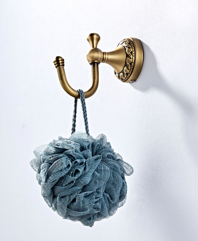 卫浴五金挂件浴室壁挂式螺丝安装单衣钩F8312-1