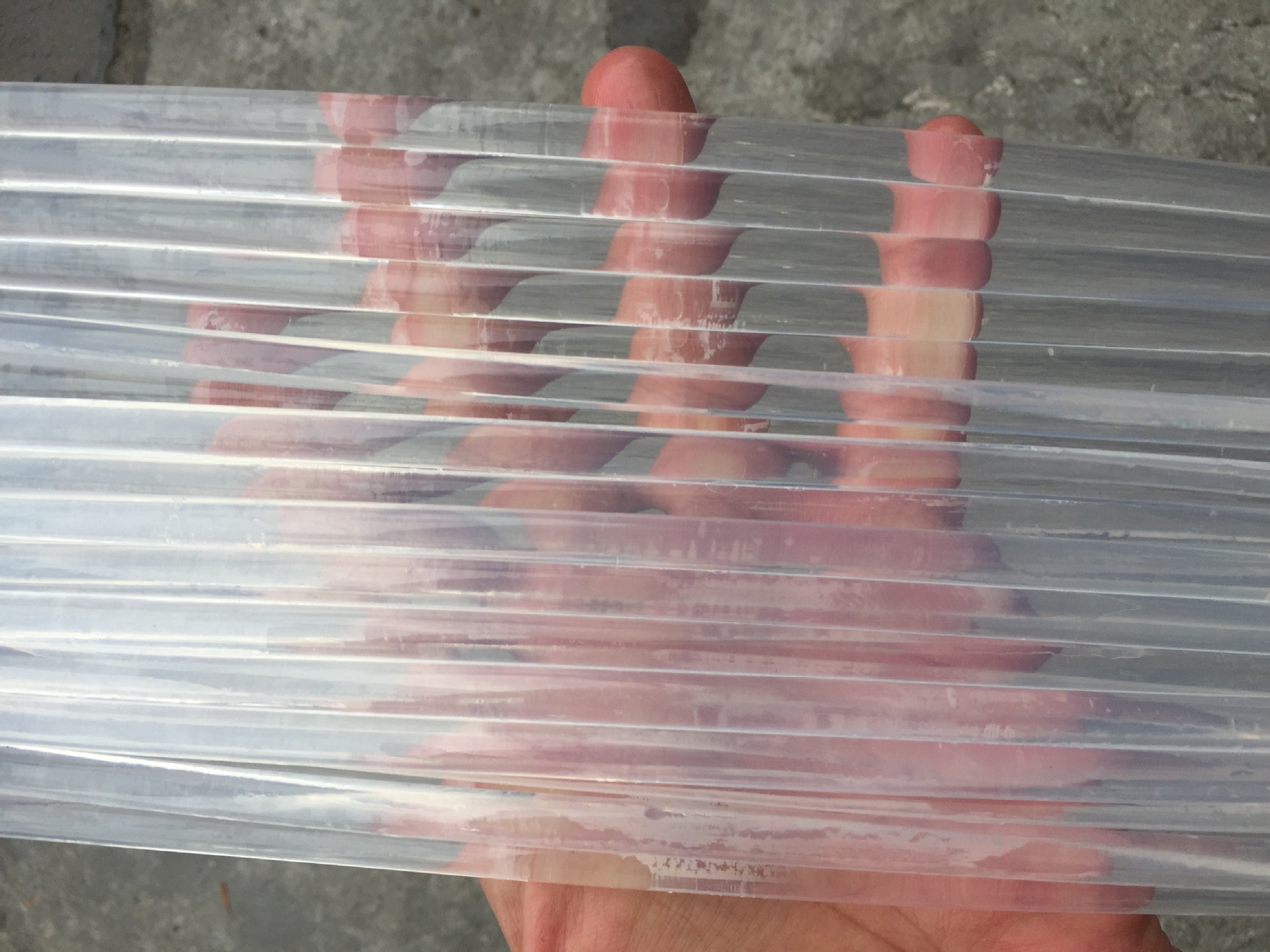 顺之缘超透明全透明弹力棒加粘热溶胶棒批发价 水晶热熔胶棒生产