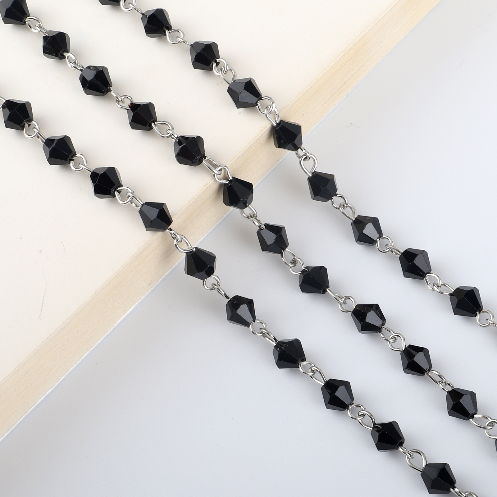 Simple Handmade Black Crystal Glasses Chain Chain Glasses Chain display picture 1