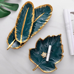 Nordic-style light luxury feather gold edge ceramic plate snack dessert plate creative gold leaf jewelry storage serving tray