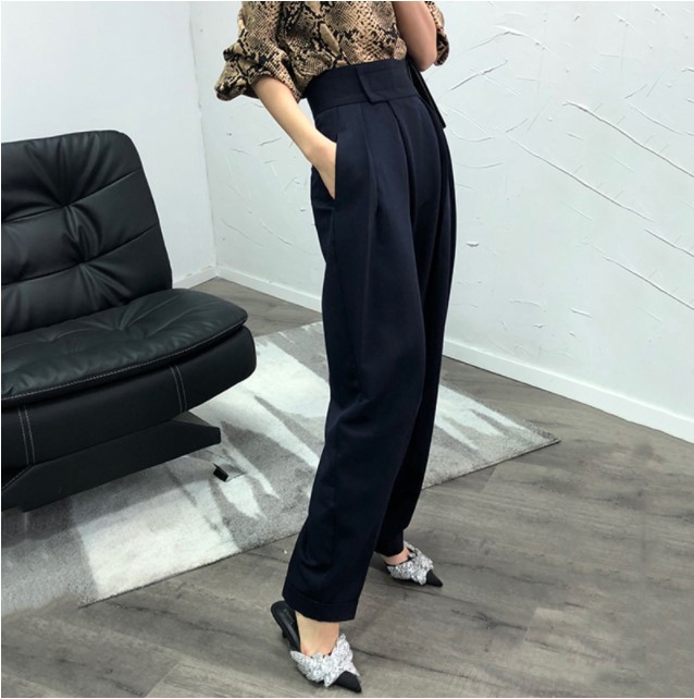 Wide-leg pants image 6