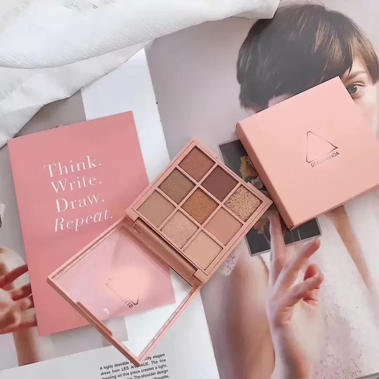 现货韩版眼影盘OVERTAKE 9色眼影珠光哑光 吃土色大地南瓜色