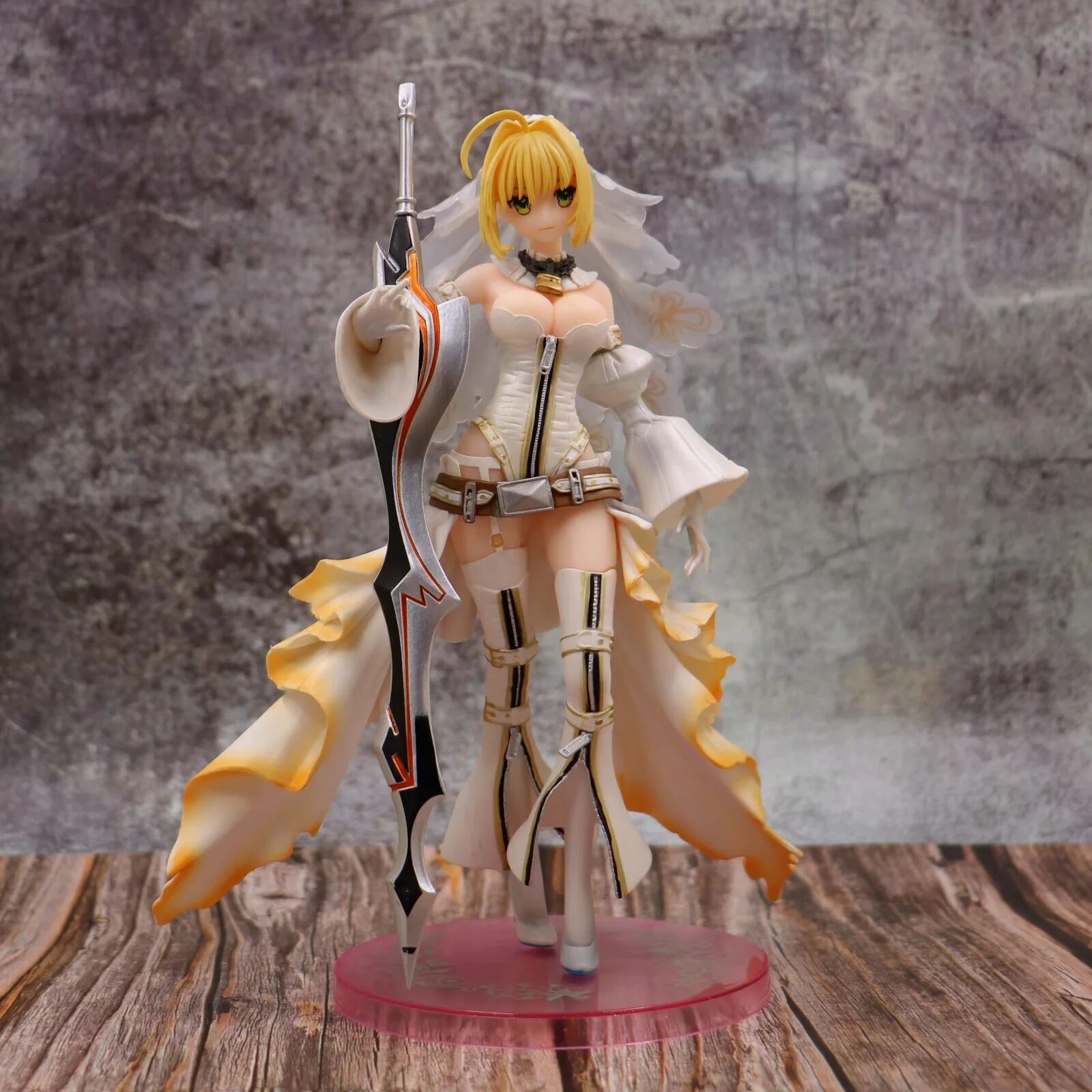 Fate Grand Order 婚纱花嫁saber 2段阶目七彩婚纱尼禄手办 阿里巴巴
