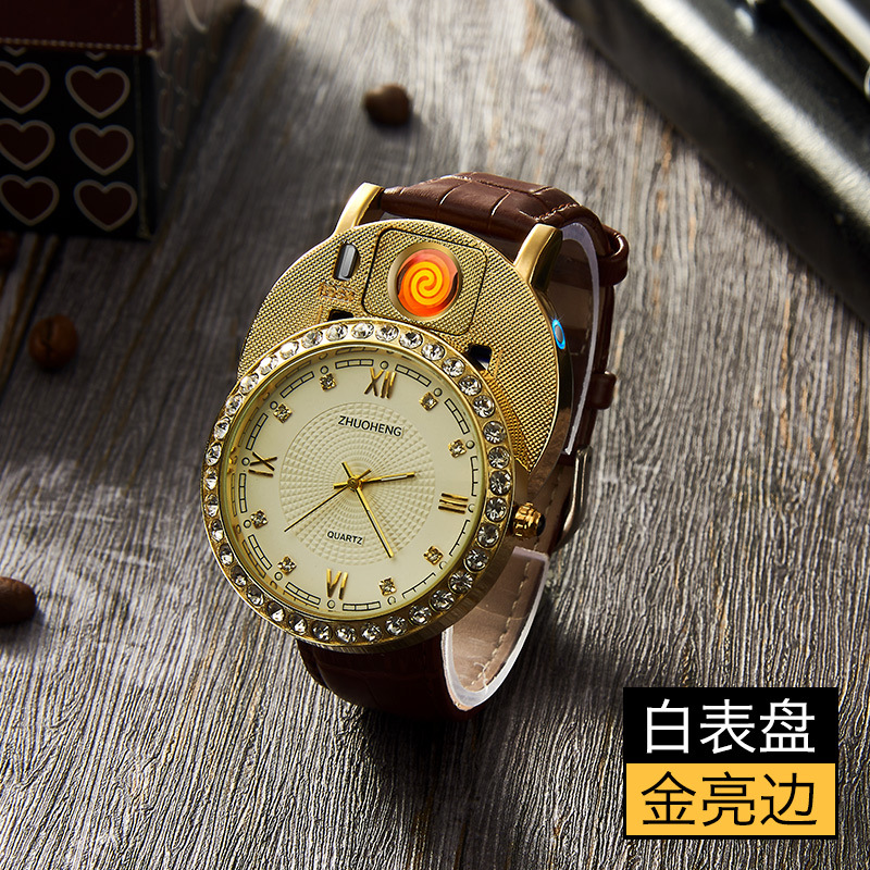 금 껍질 흰색 접시