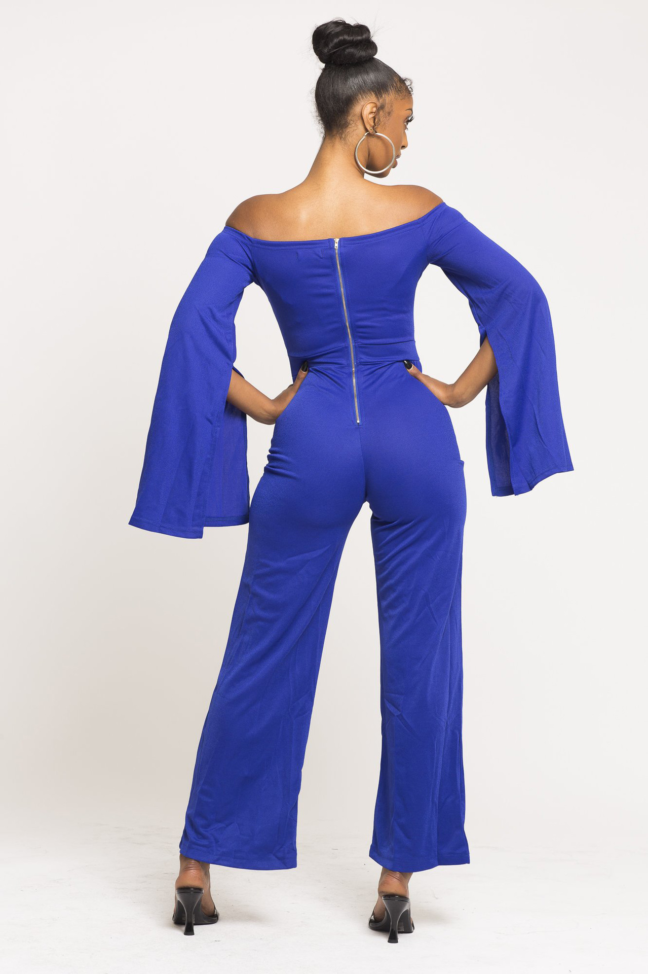 Boutique Casual Solid Color Long Sleeves Cropped off Shoulder Jumpsuit