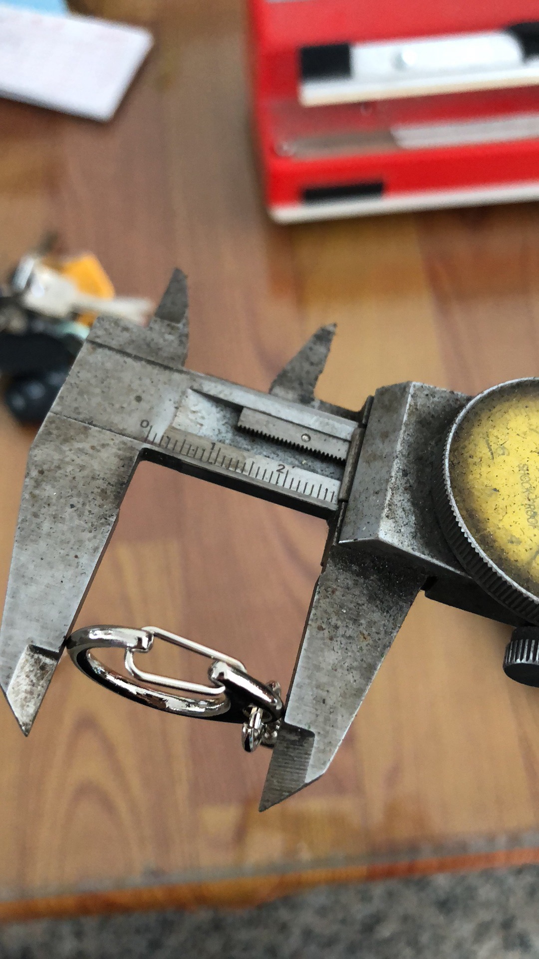 7CB19D2C-F43B-4033-A006-556530