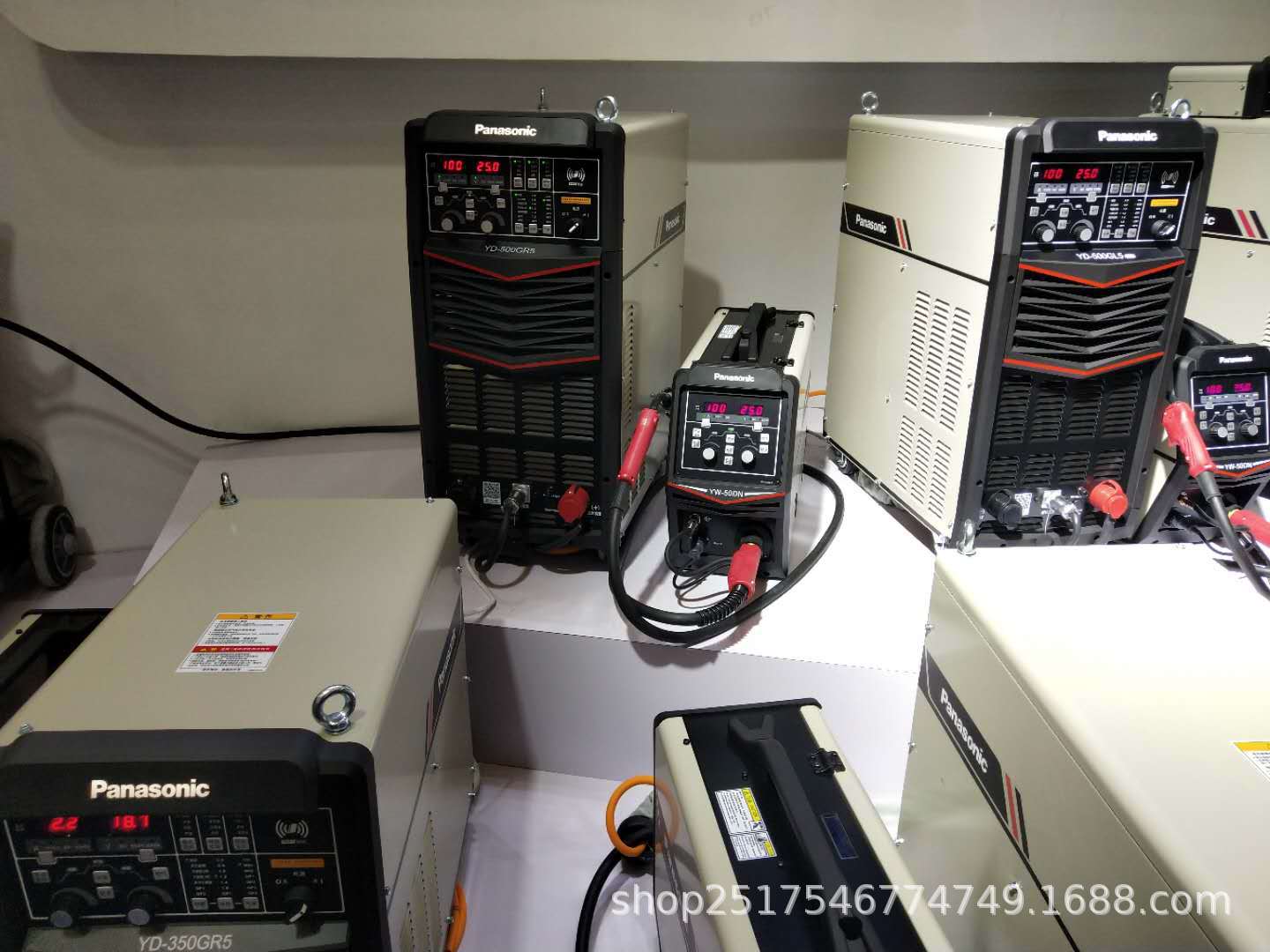 松下焊机YD-500GR5HGE松下气体保护焊机YD-500GR5松下电焊机