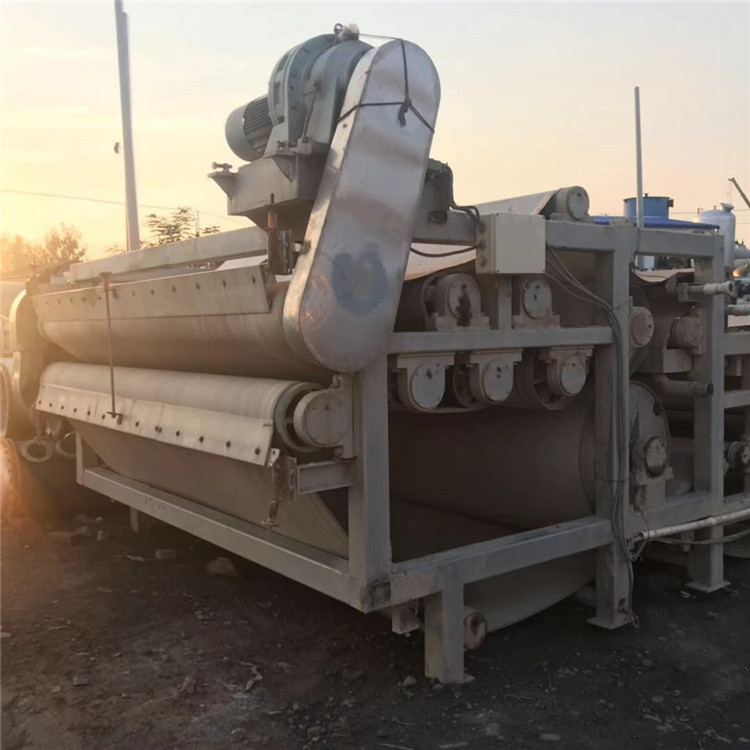 出售九成新二手带式压滤机 带式污泥脱水压滤机 型号齐全