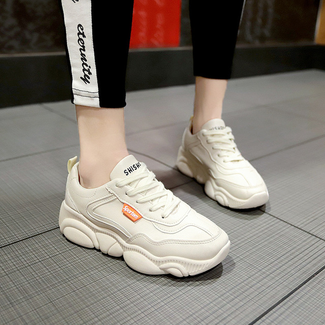 Giày nữ 2019 phiên bản mới của Hàn Quốc của giày cũ nữ lưới đỏ mặt gấu giày thể thao Giày da nhỏ màu trắng giày nữ mùa hè Giày thể thao nữ