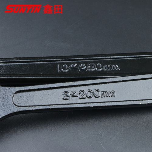 Xintian adjustable wrench open adjustable wrench black electroplated live mouth adjustable multi-function wrench manual wrench