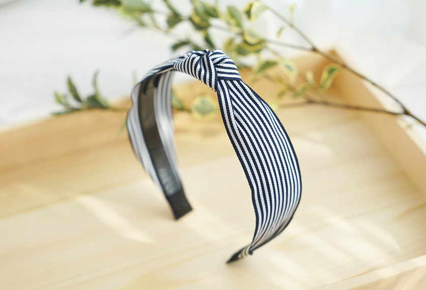 New Blue And White Striped Fabric Headband Wholesale Nihaojewelry display picture 8